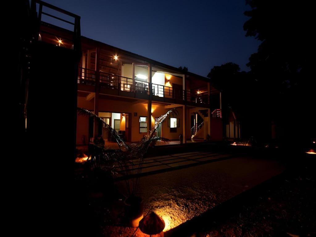 Forest Floor Lodge Каттьєн Екстер'єр фото